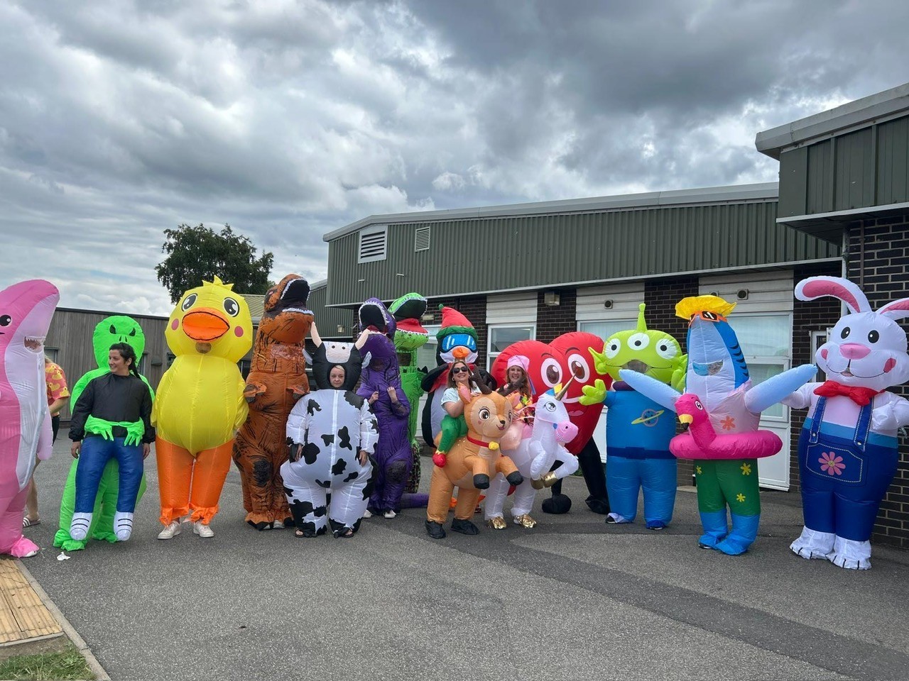 Can you spot Mrs Murphy in the Staff Inflatables race?