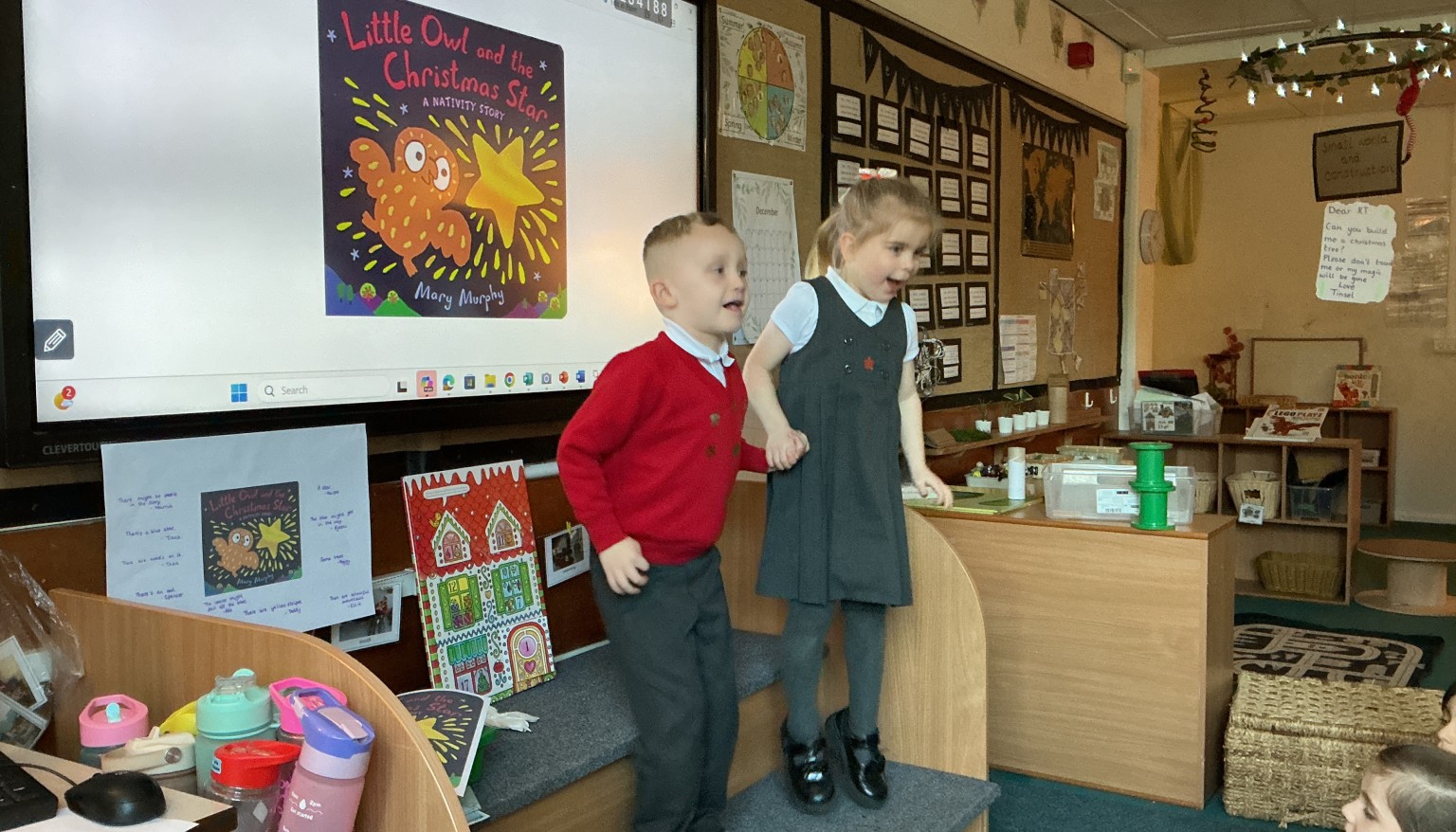 Little Owl and the Christmas Star role play