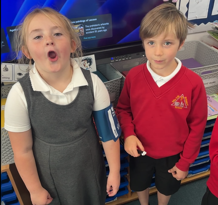 Lia and Lewis