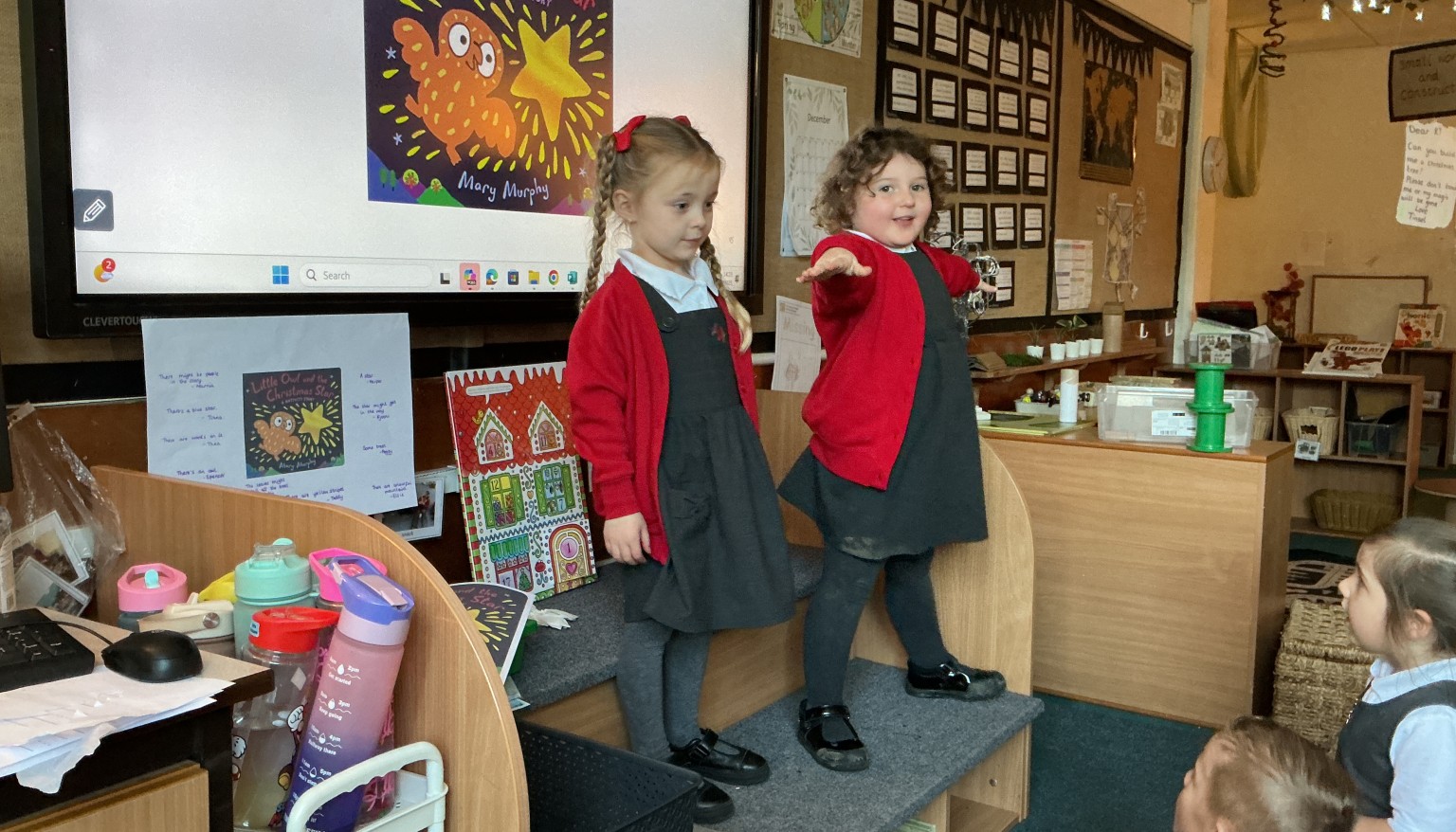 Little Owl and the Christmas Star role play