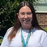  Ellie Lambert