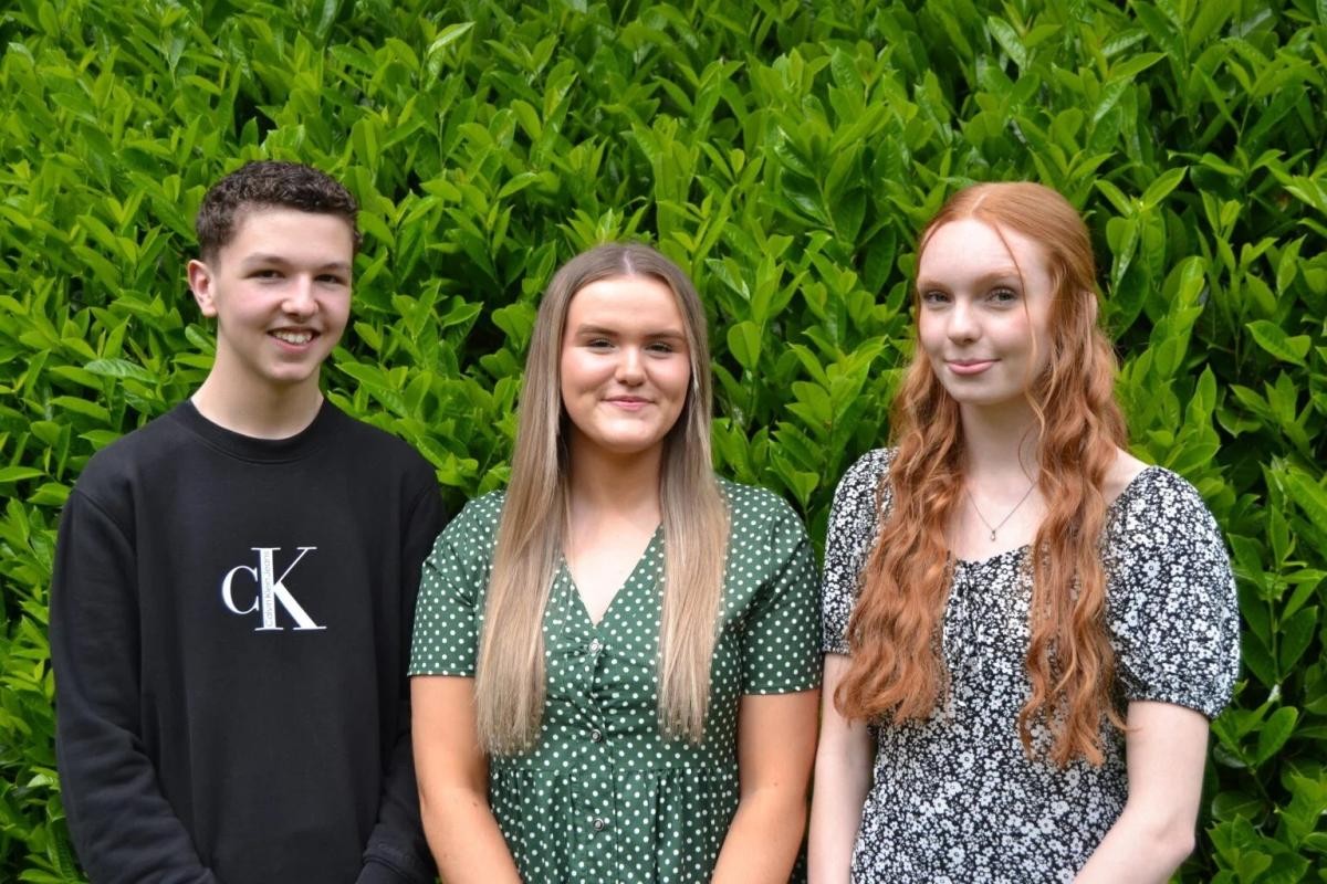 2023-2024 Senior Student Team