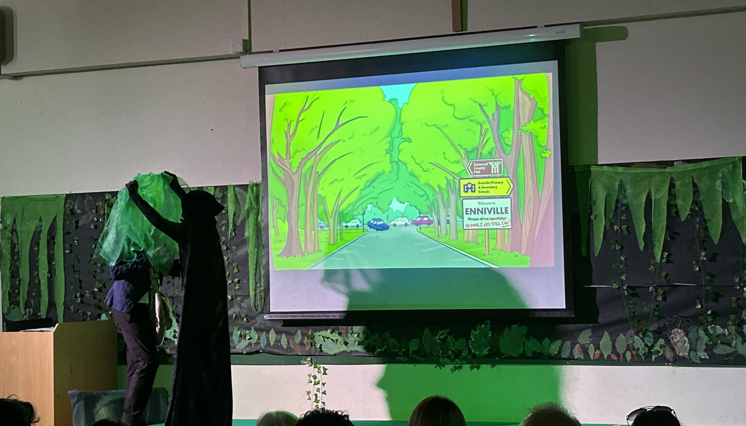 The Shadow covers his victims with slime.