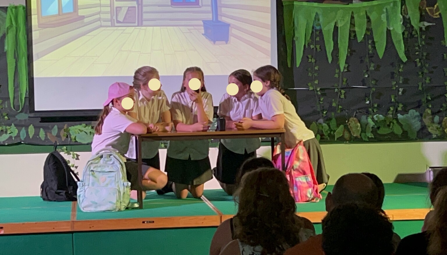 Mr Donner and Mr Bewler disappear in Enniville and there are scary things around!  Can they be saved?  The Enn-Elite detectives give it their best shot. 