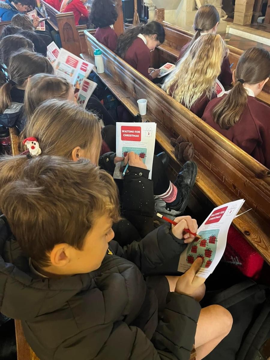 Year 6 enjoyed 'Christmas Unwrapped' at White Waltham Church