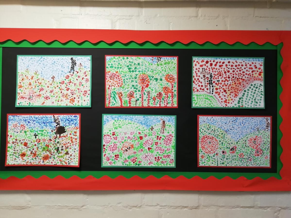 Y3 Remembrance poppies using Pointilism