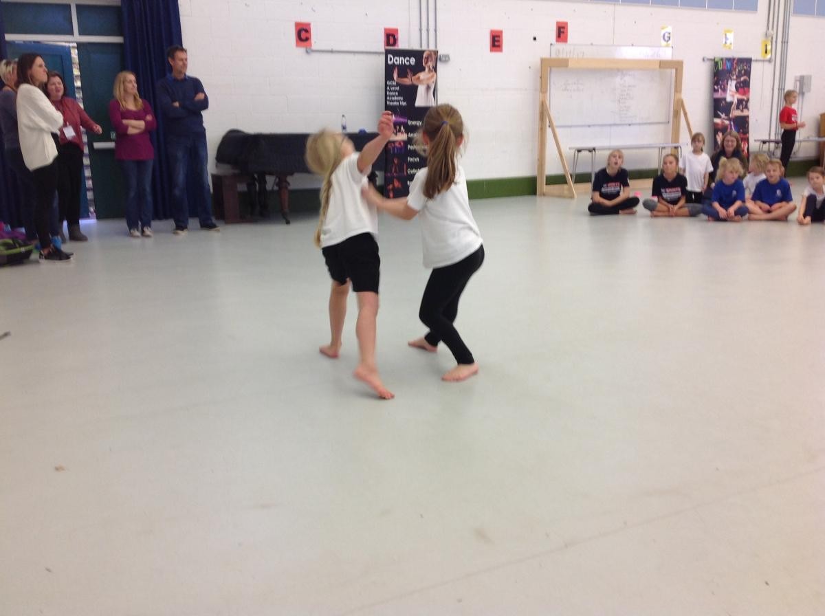 Duet dance