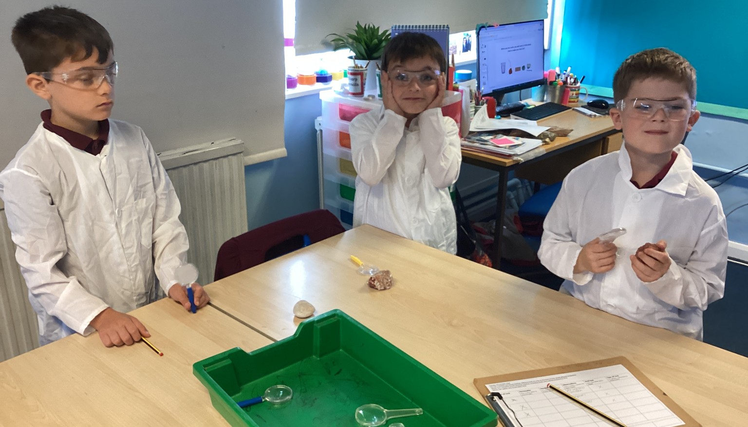 Petrologists in action!