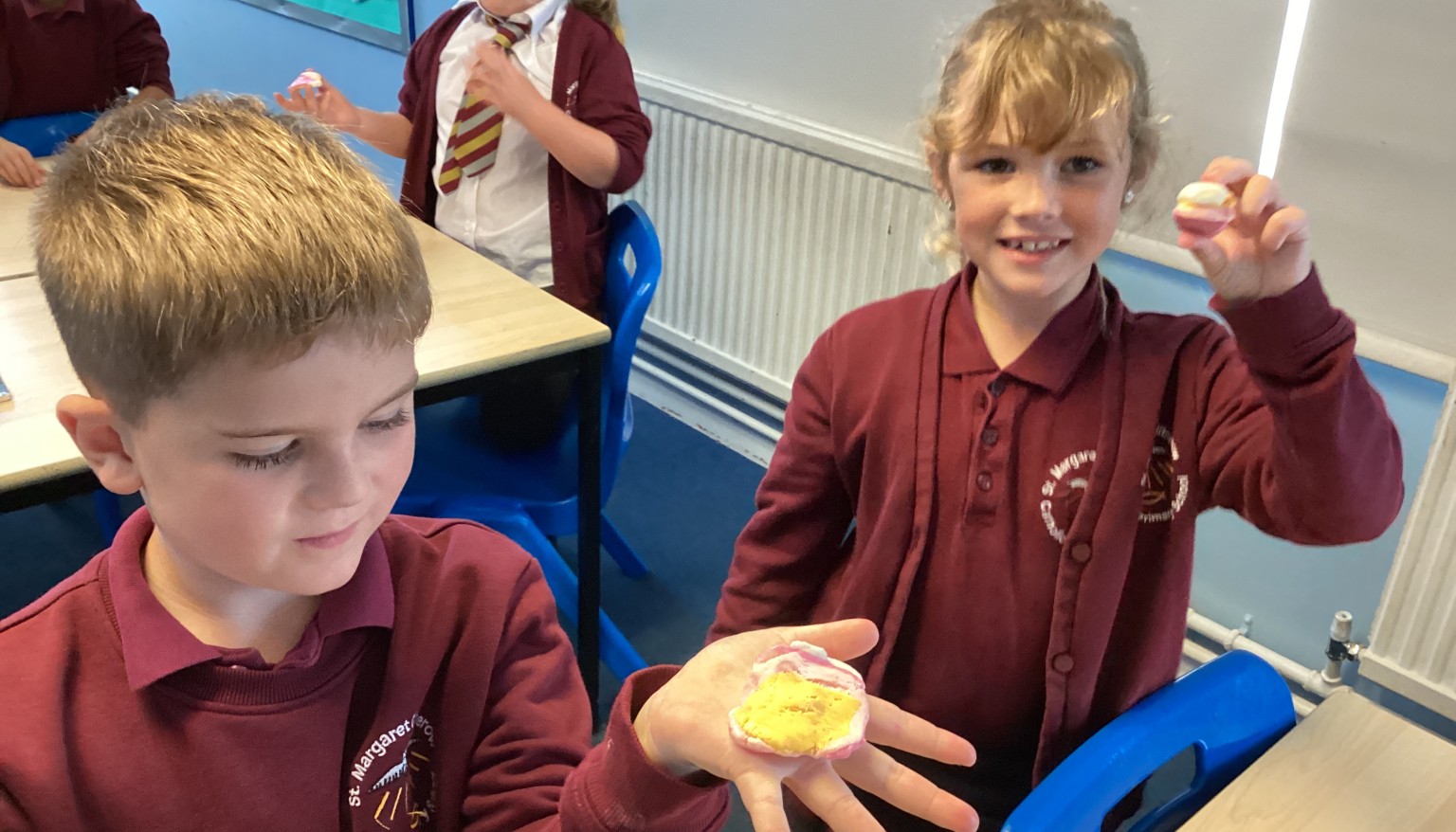 Science - making sedimentary, igneous and metamorphic edilbe 'rocks'