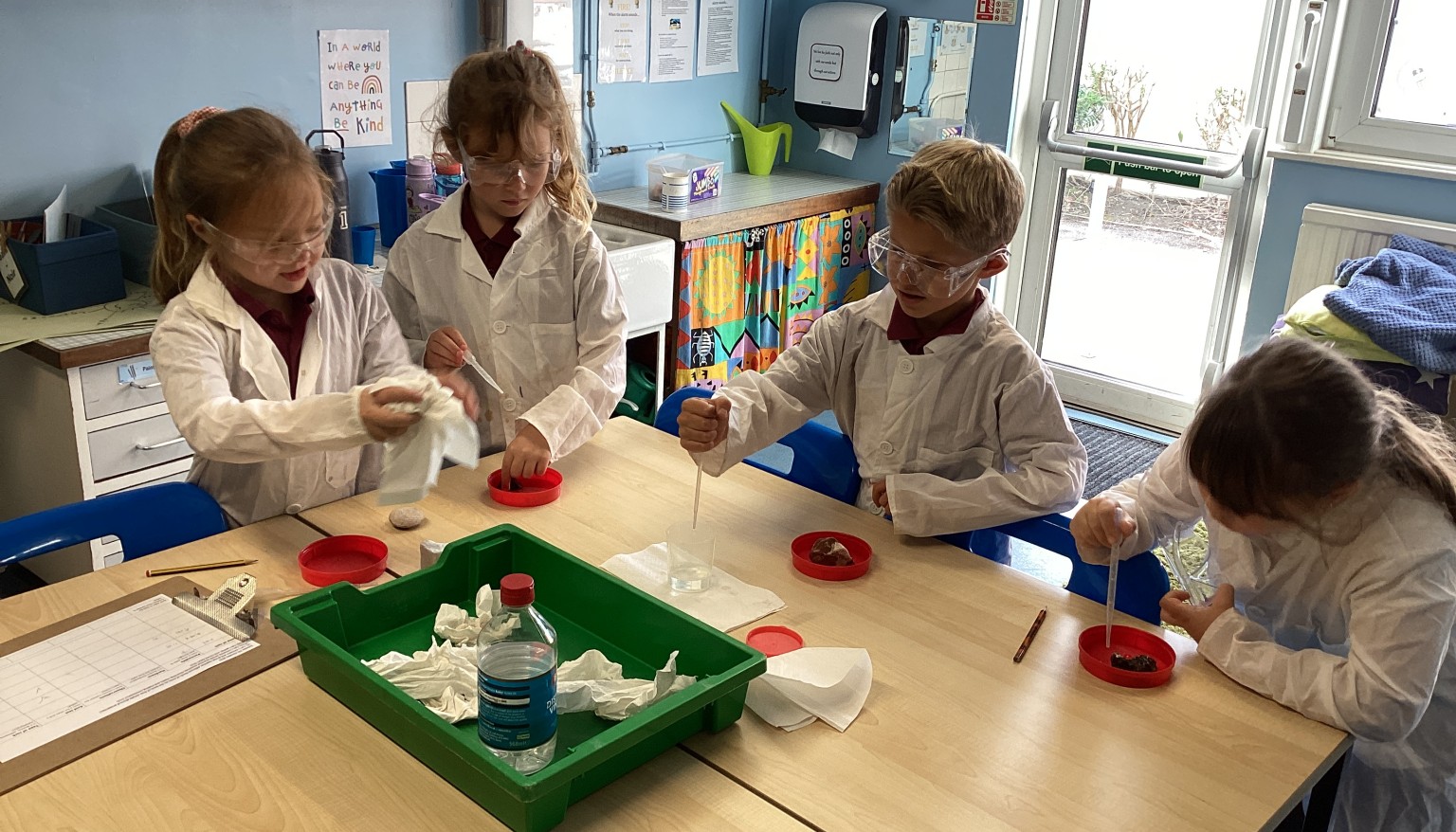 Petrologists in action!