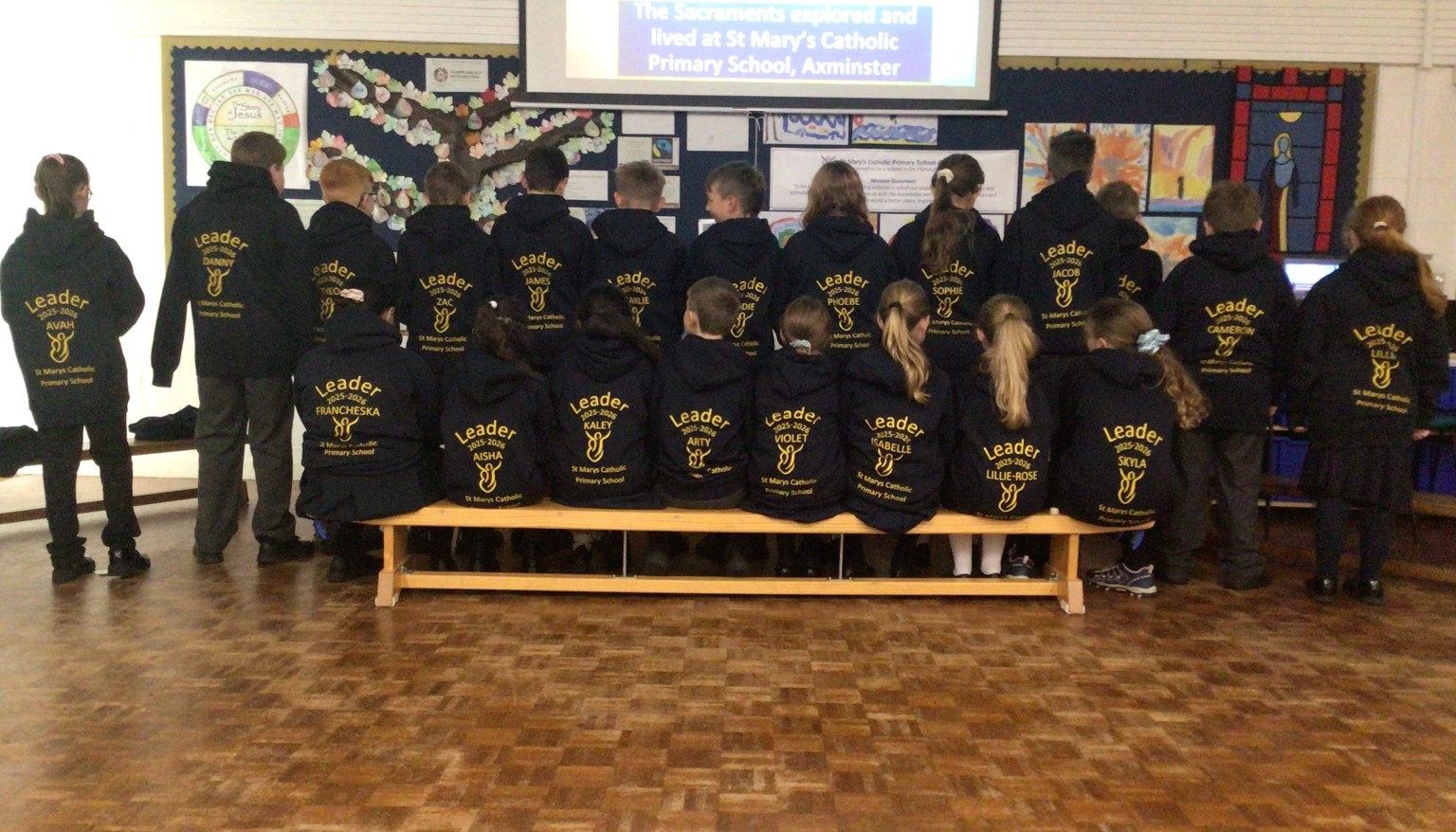 
They were presented with their new play leader hoodies and play leader badges as a token of our gratitude to them taking on this important role in our school.  

Thank you to all the parents who joined us for this special liturgy.