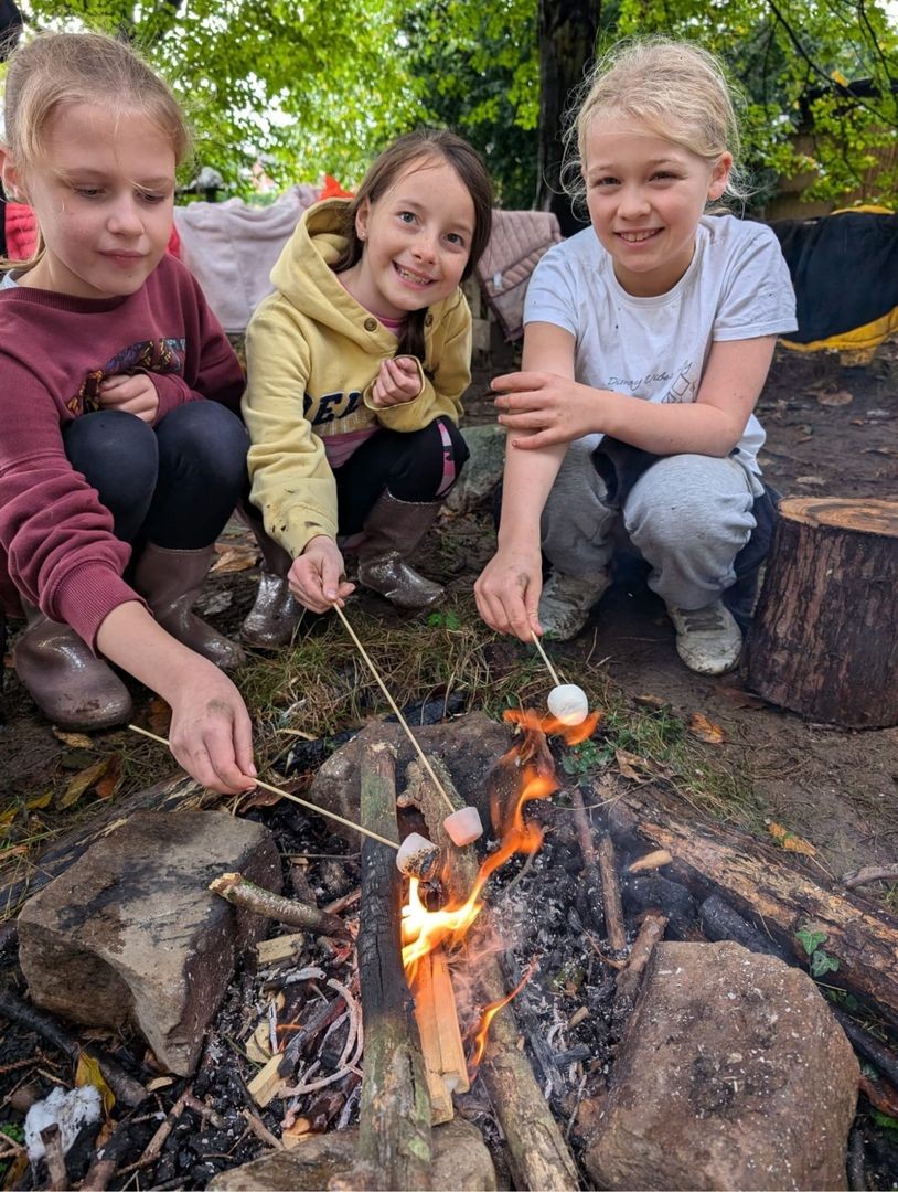 forest schools - making a fire & toasting marshmellows 