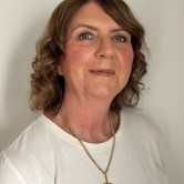 Mrs Tricia Anderton