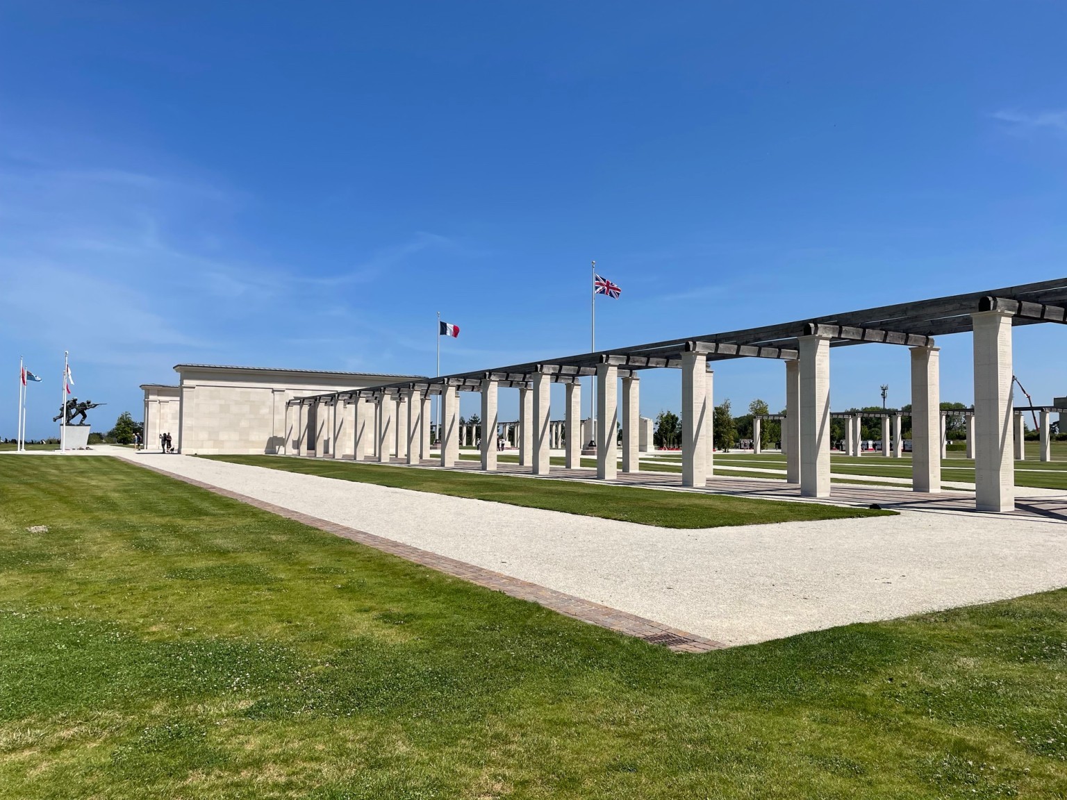 The British Memorial, Ver-Sur-Mer