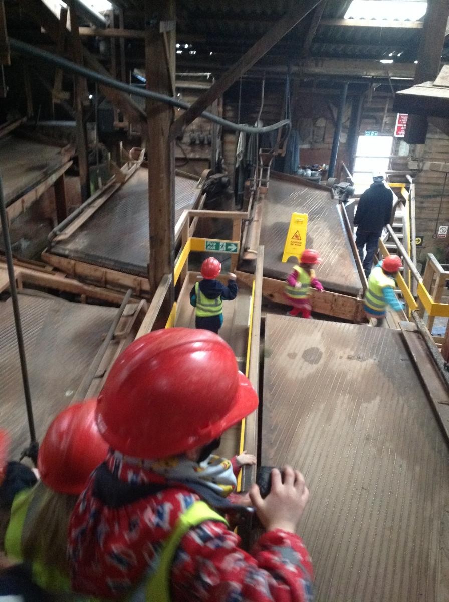 Learning about the history of Tin Mining in Cornwall - Year 2 at Geevor Tin Mine