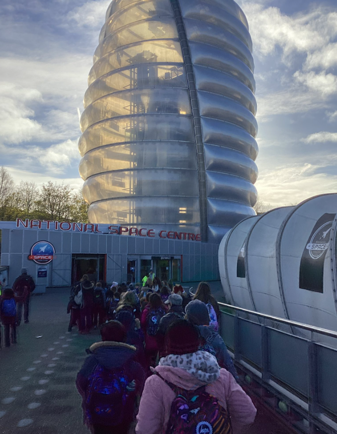 Y5 went to the Space Centre