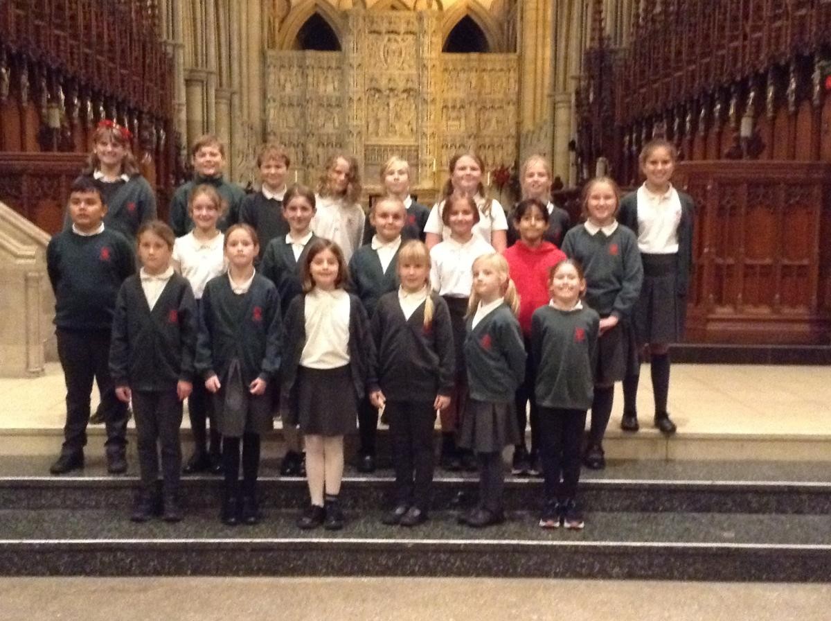 Kea School Choir singing at Truro Cathedral as part of Choirfest (November 2022)