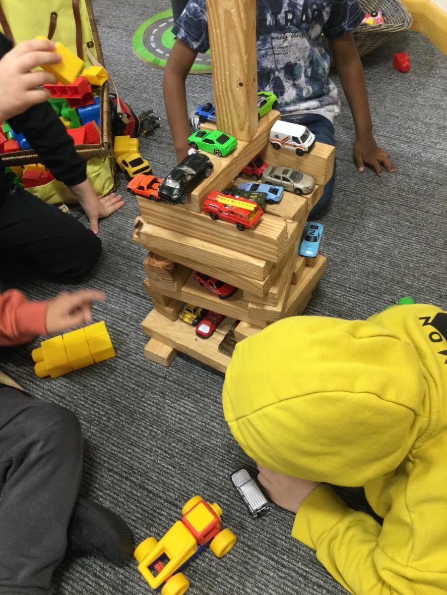 Building a car garage