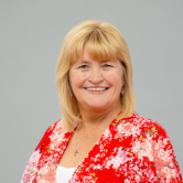 Mrs Nikki Peters