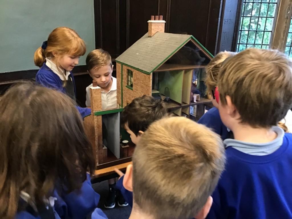 Year 2 experiencing a Victorian way of life at St John's House.