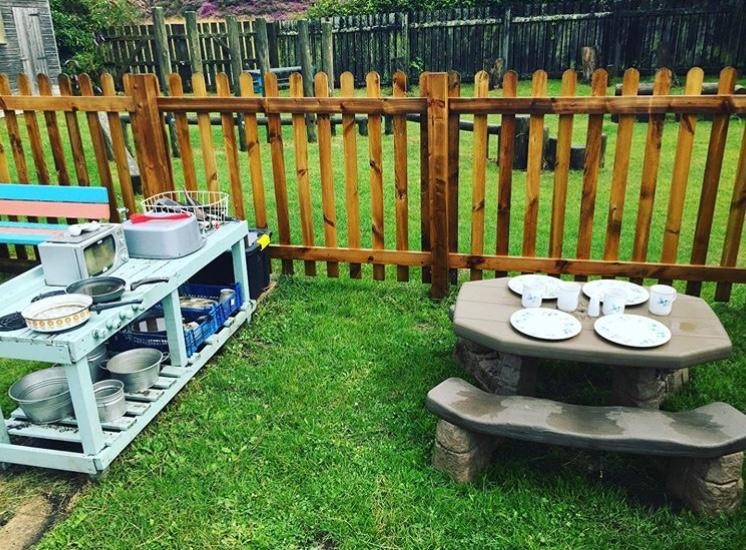 Mud kitchen!