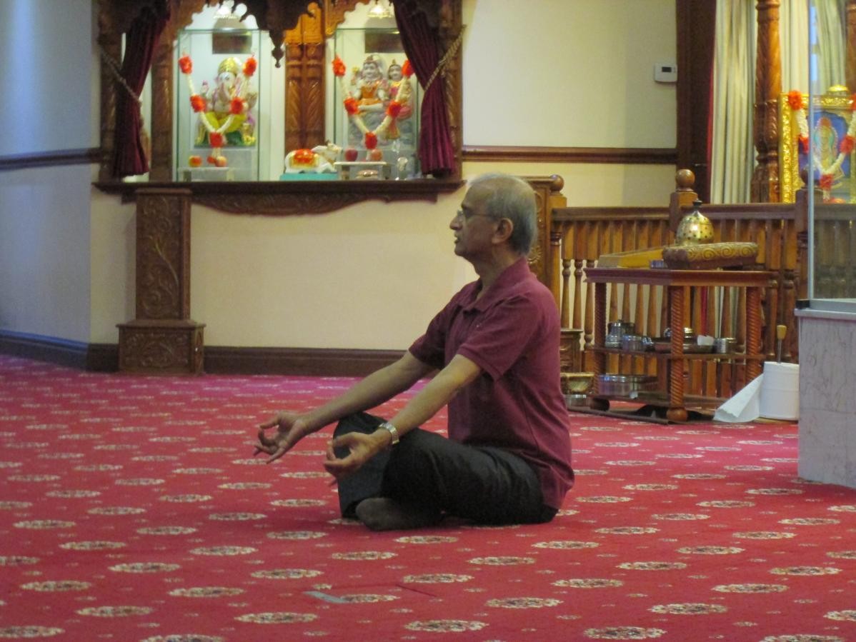 We visited a Hindu temple to find out how people from other communities live and to hear about their beliefs.