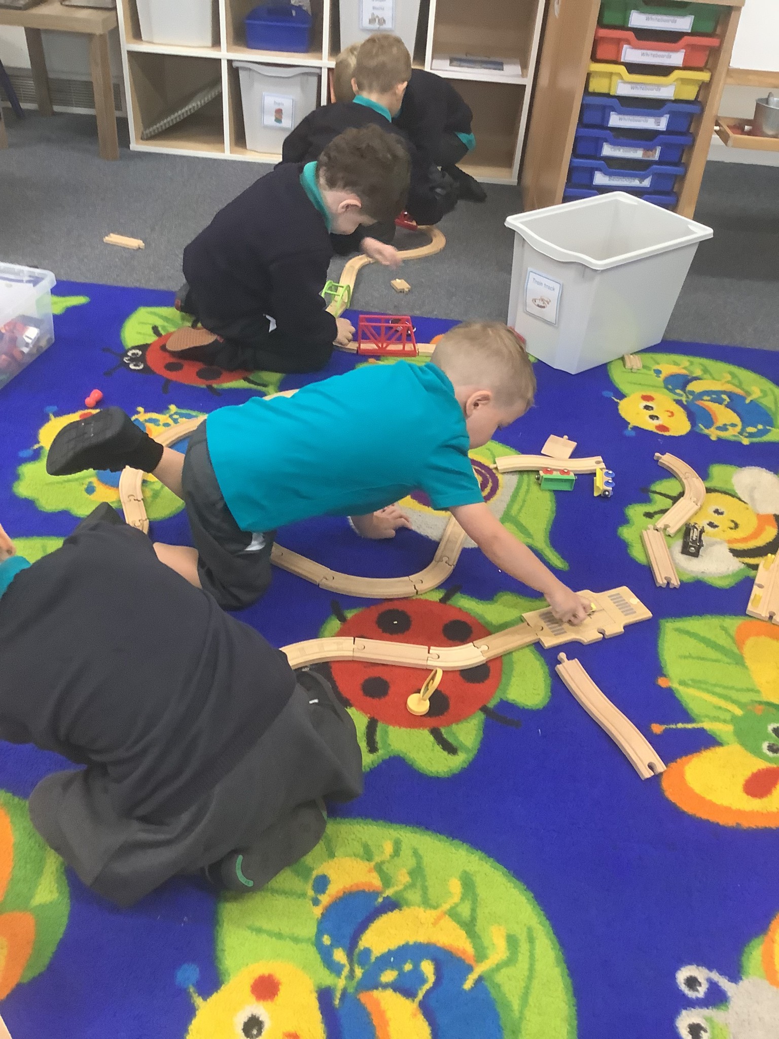 train track making