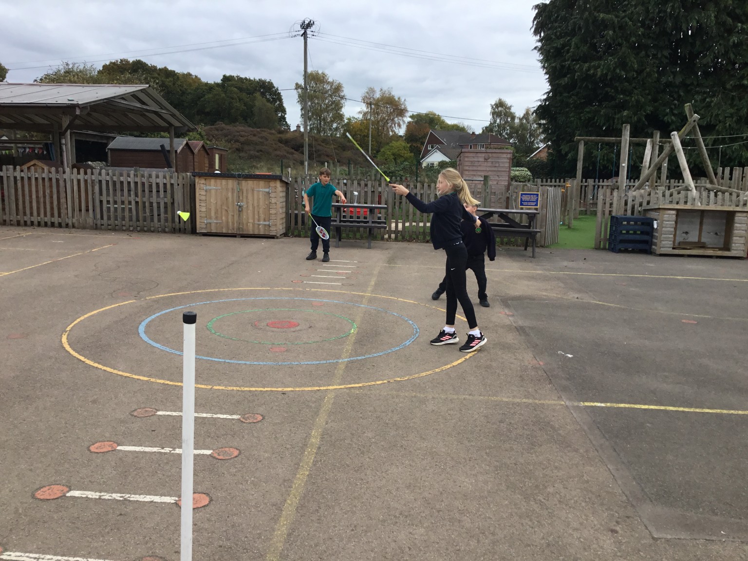 Badminton