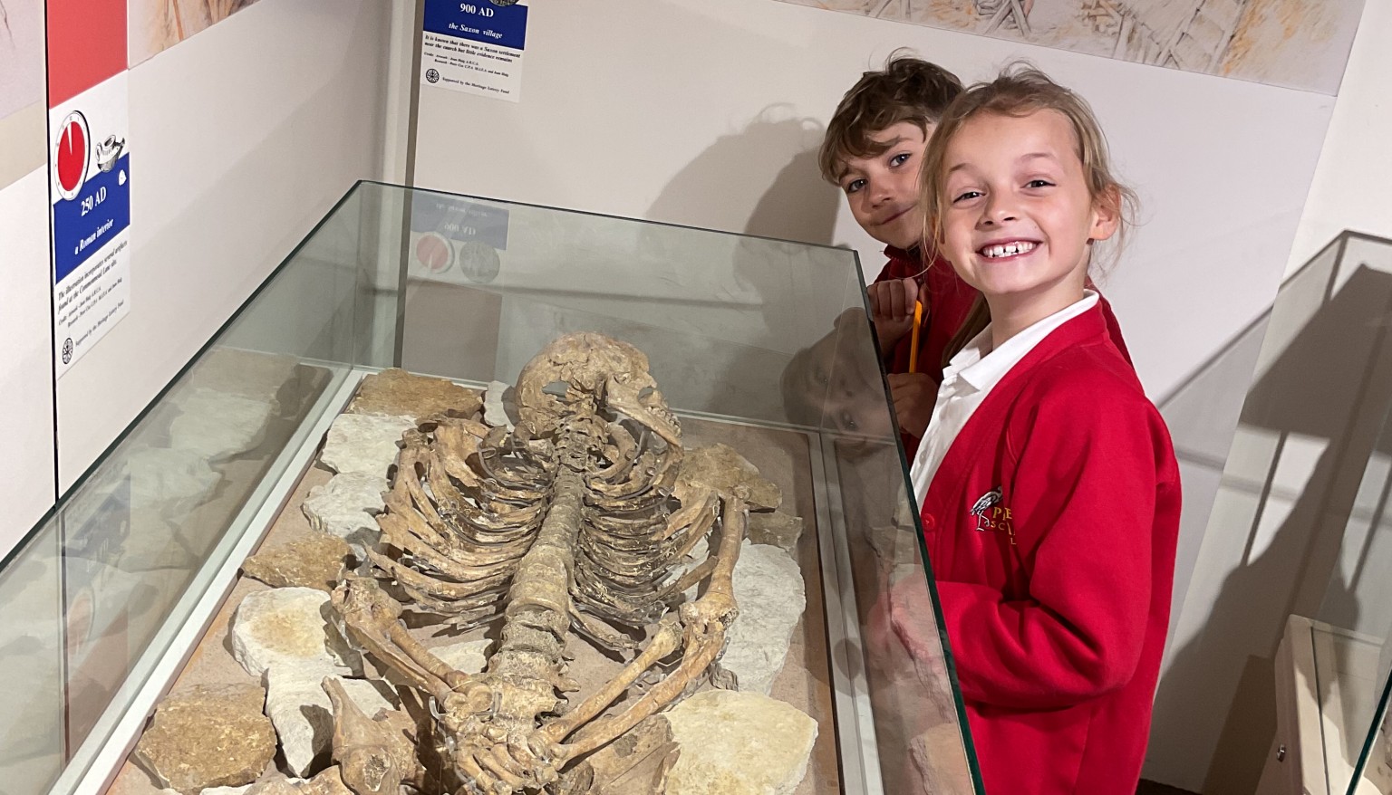 Looking at an Iron Age skeleton