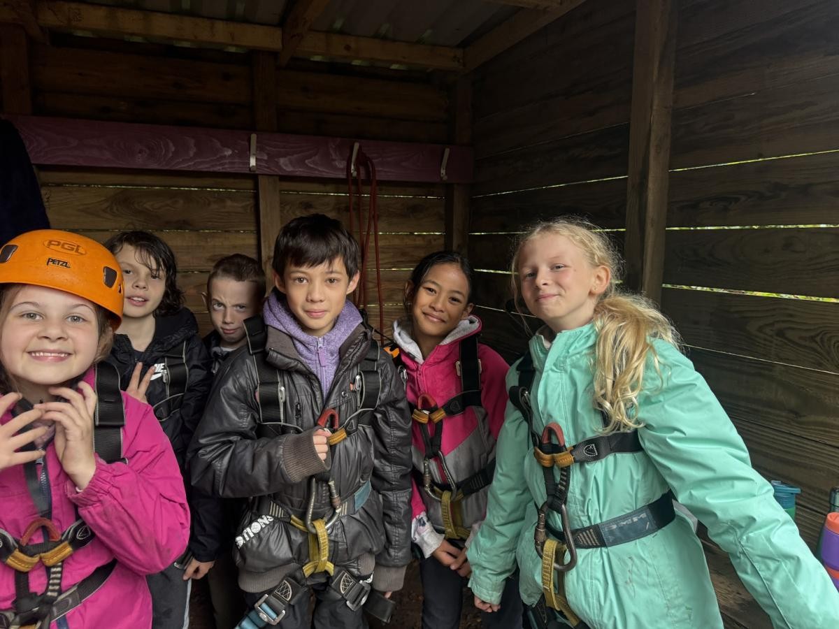 Y6 Barton Hall 