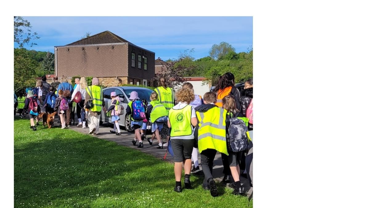 Walk to school week