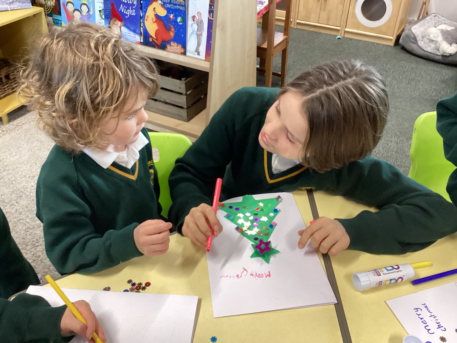 Working with our Year 6 buddies.