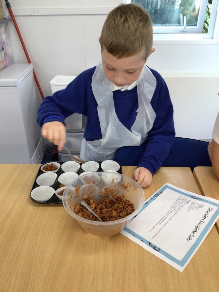 Year 3/4 have been investigating changes in states of matter through cooking. 