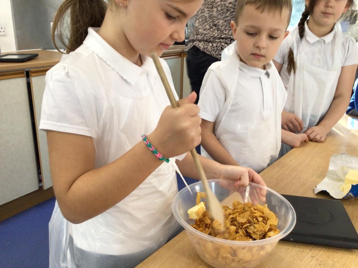 Year 3/4 have been investigating changes in states of matter through cooking. 