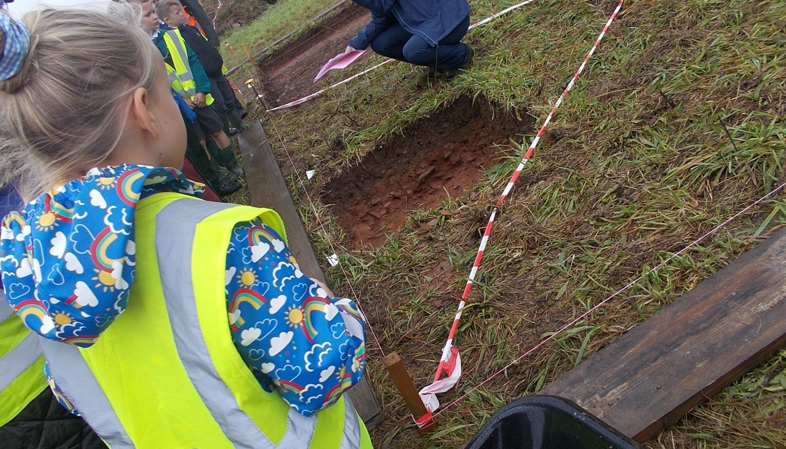 Dig pits