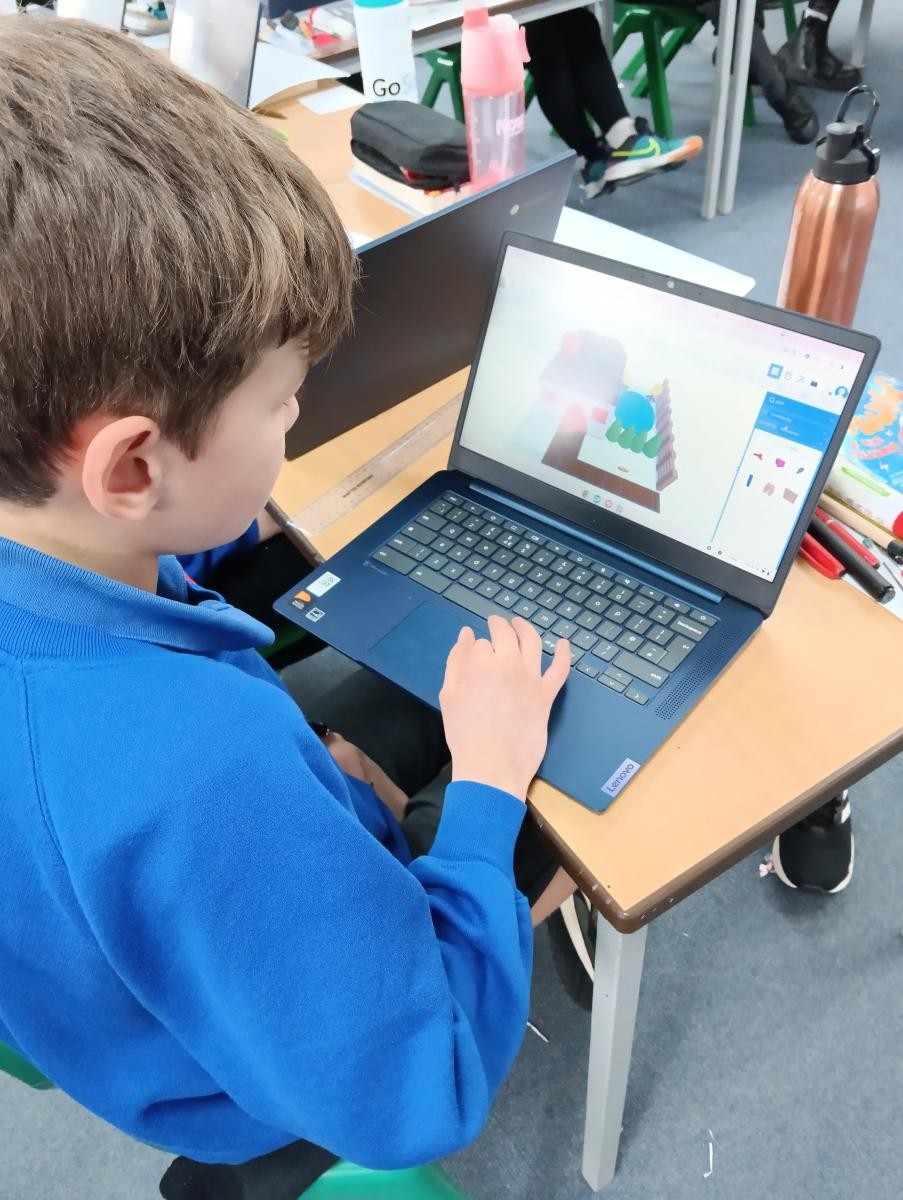 Using TinkerCad to design a home