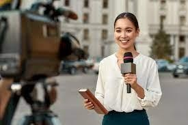 JOURNALIST