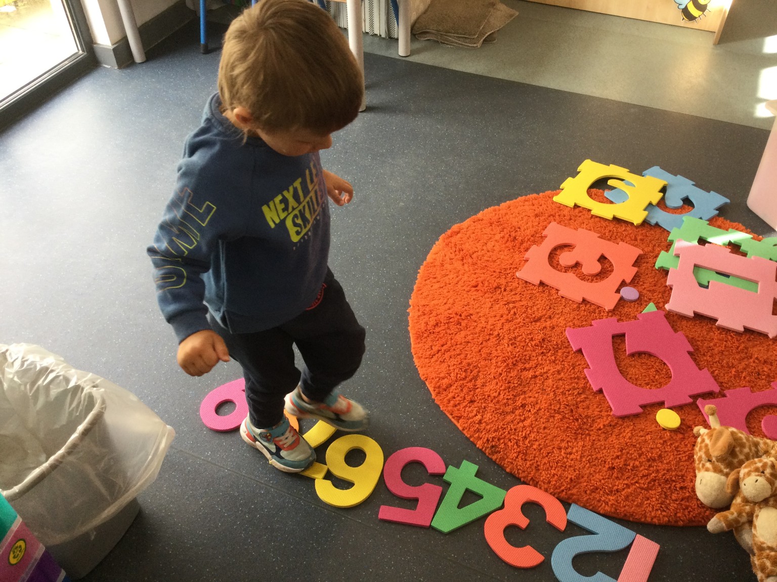 Recognising and sorting numbers!