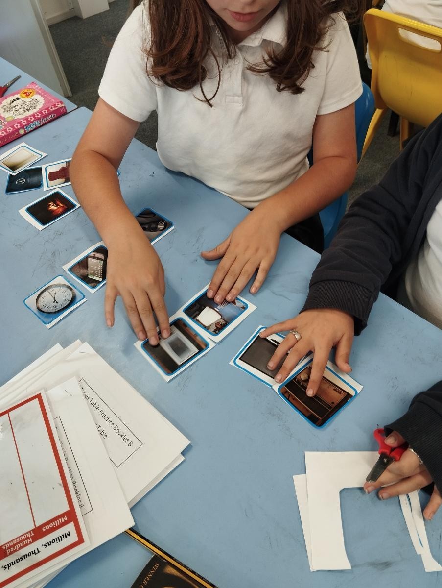 In science, we began by identifying and sorting items that do or do not require electricity.