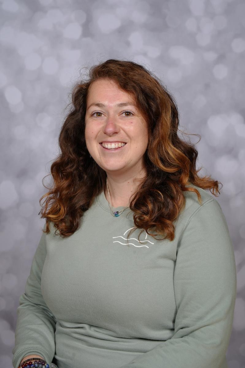 Mrs Davis - Teaching Assistant and Lunchtime Supervisor