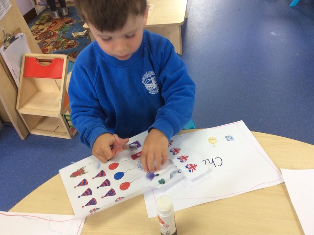 Making Coronation crowns