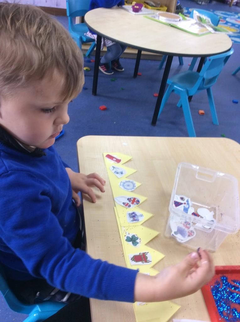 Making Coronation crowns