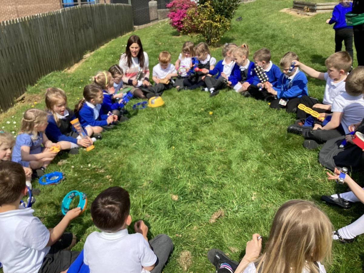 Enjoying some outdoor musical patterns. 