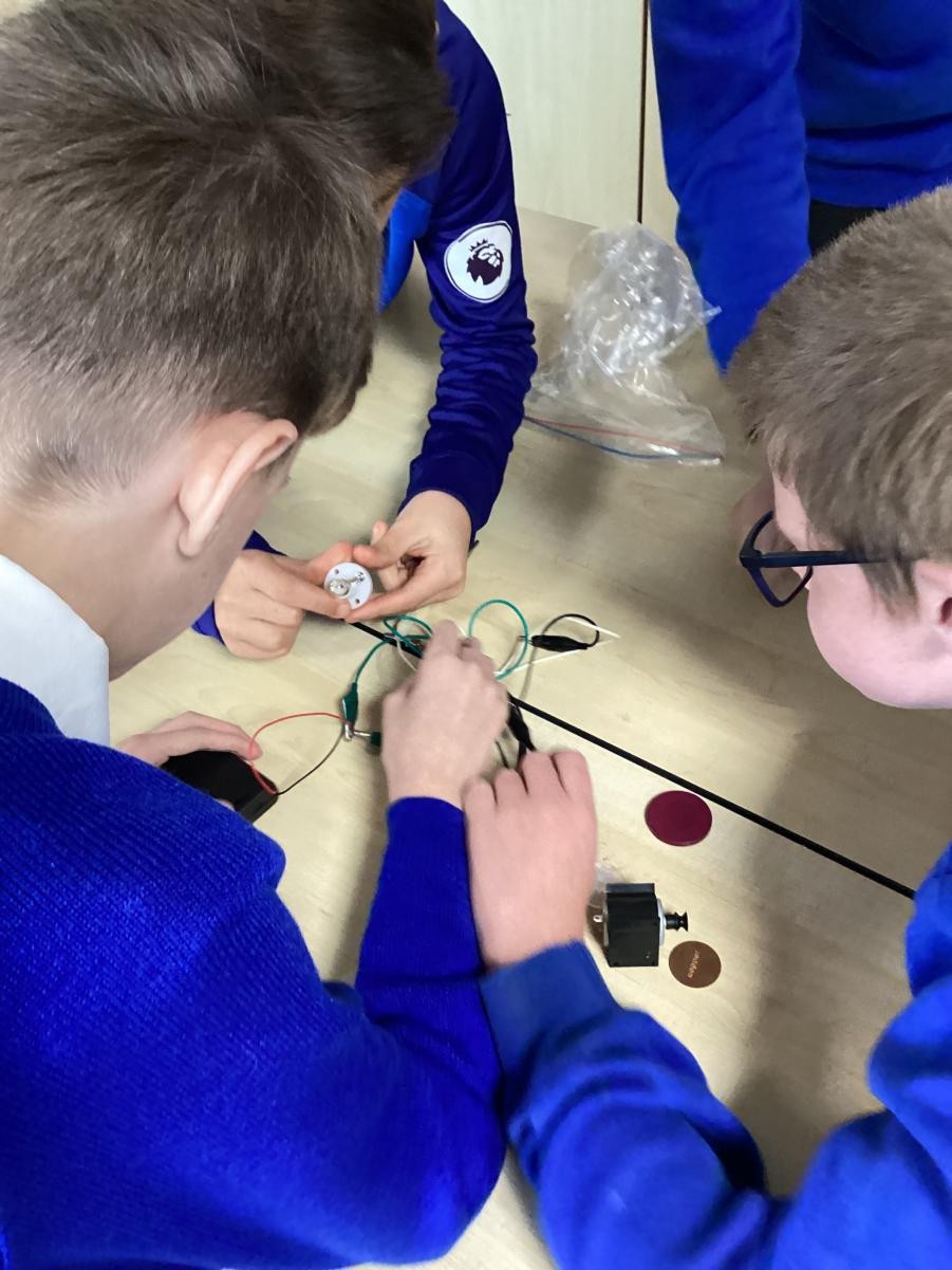 Buzzers and bulbs!