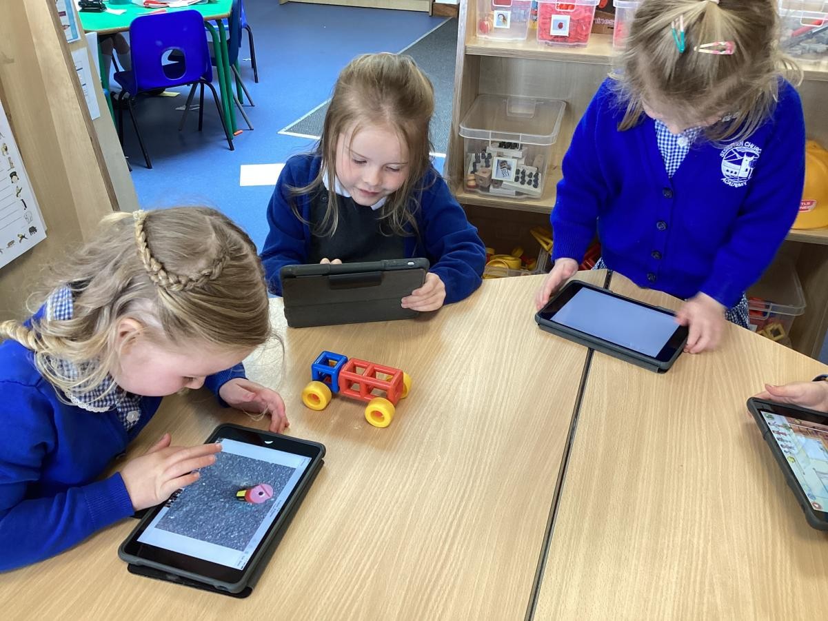 Taking photos using ipads