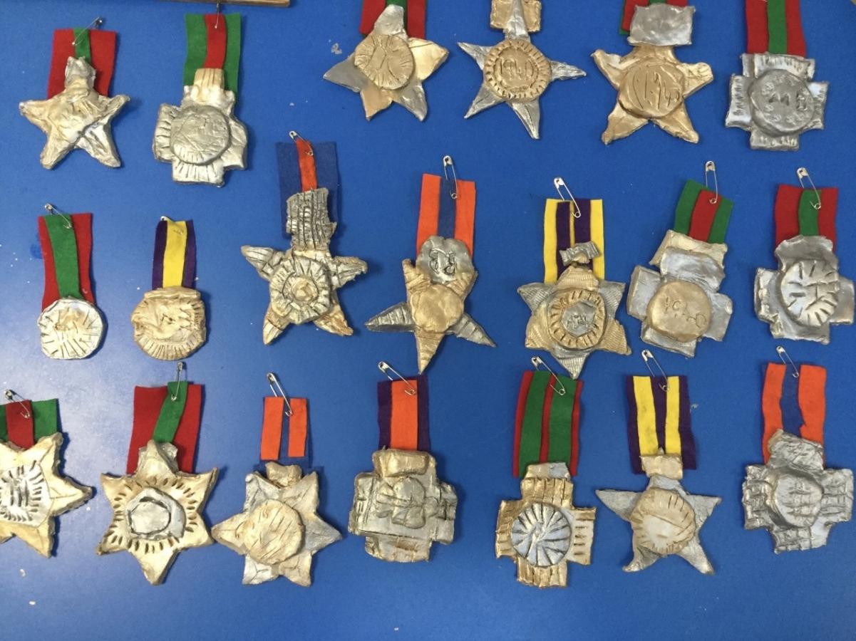 Sculpture. War medals