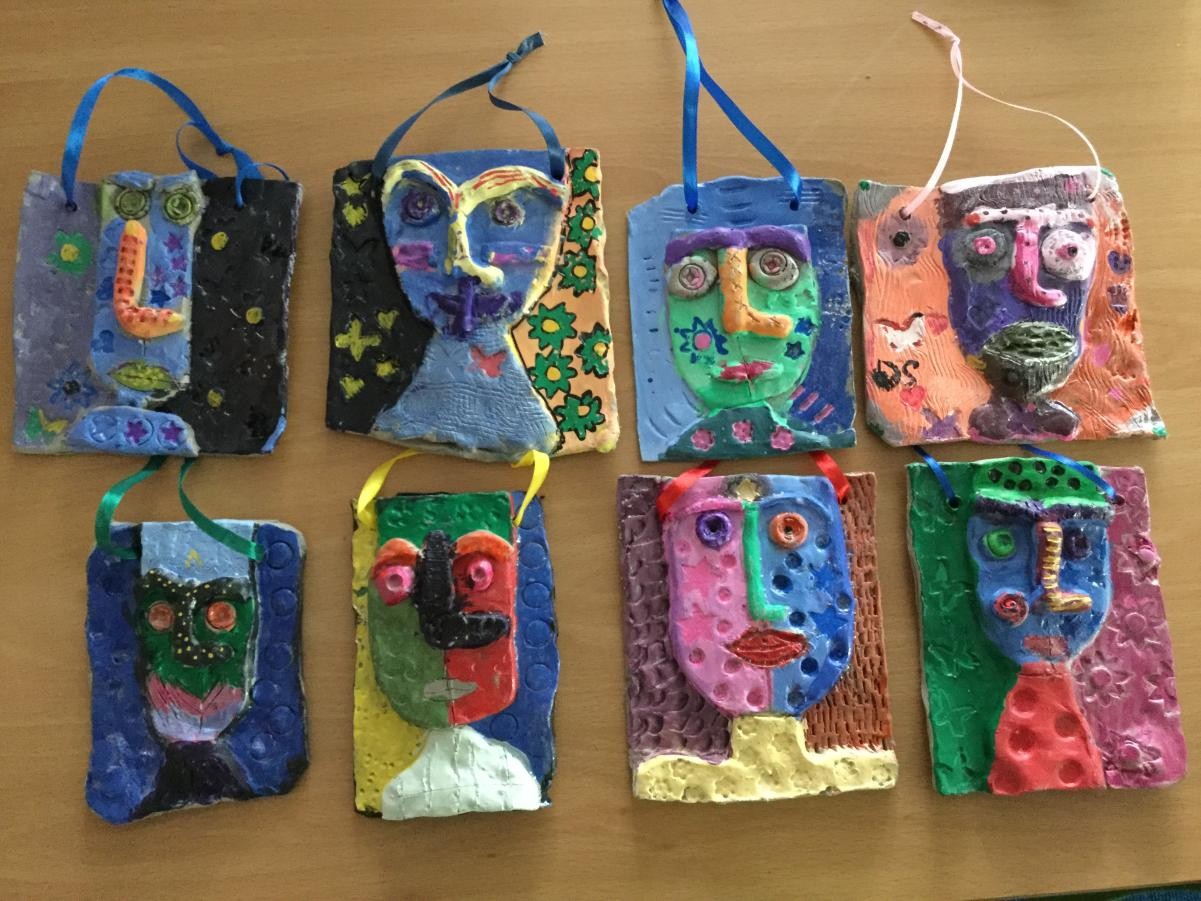 Sculpture. Sandra Silberzweig inspired clay project.