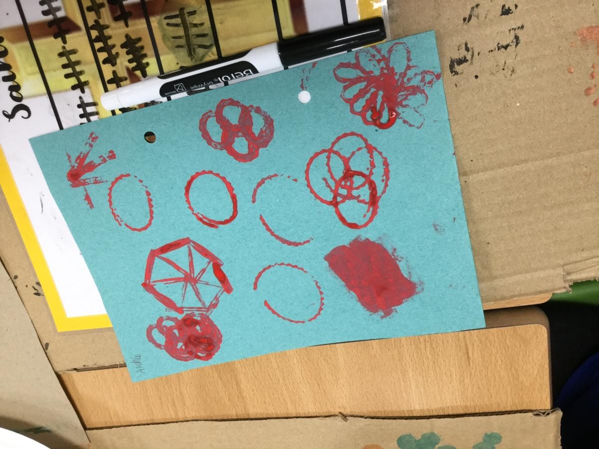 Print. Warm up - what marks  can we make with card?