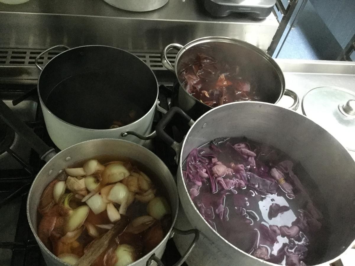 Textiles. Natural dyes