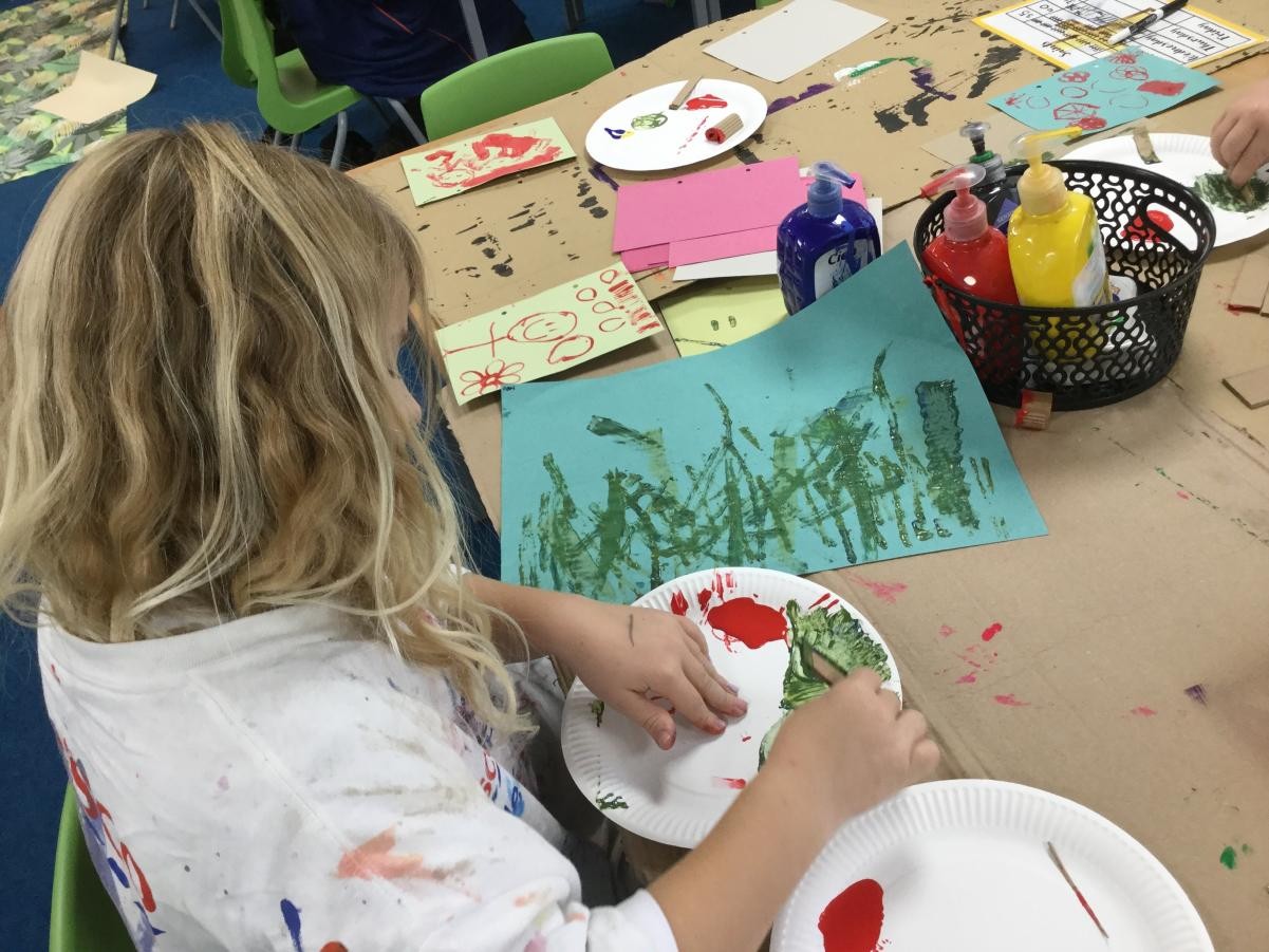 Print. Poppy prints with cardboard.